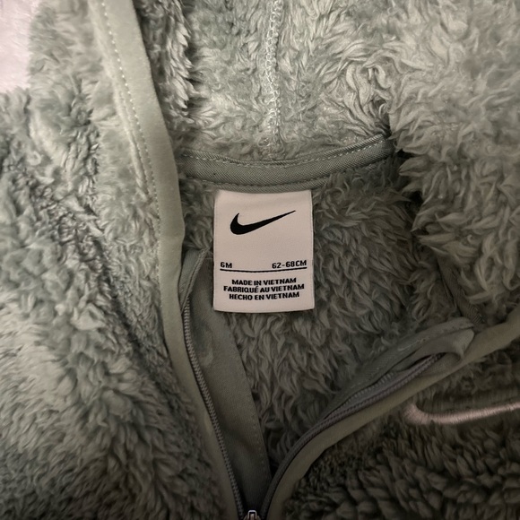 Nike Fleece Baby Outfit - Picture 2 of 2